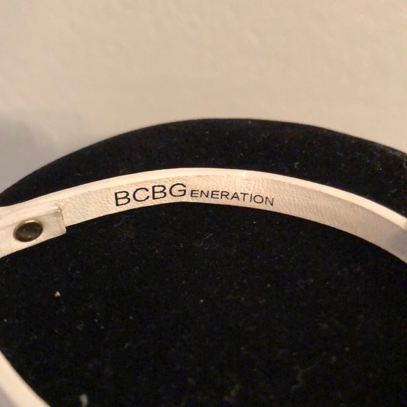BCBGeneraton bracelet with charms - Picture 4 of 5